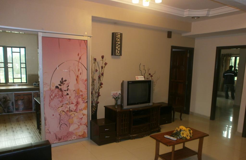 קמרון היילנדס Jarzmin 2 Rooms Apartment חדר תמונה